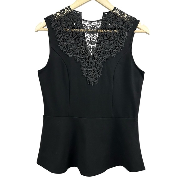 le chateau Tops - Le Chateau Crochet Neckline Sleeveless Black Blouse Size Small